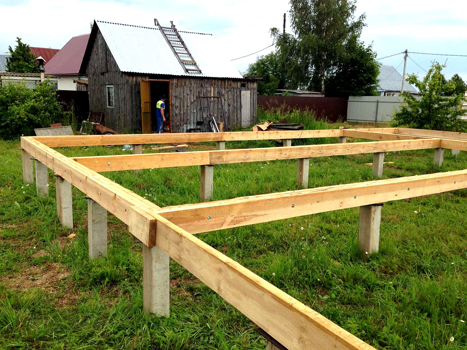 Гараж по проекту «Заречье», с. Чириково: фундамент и обвязка